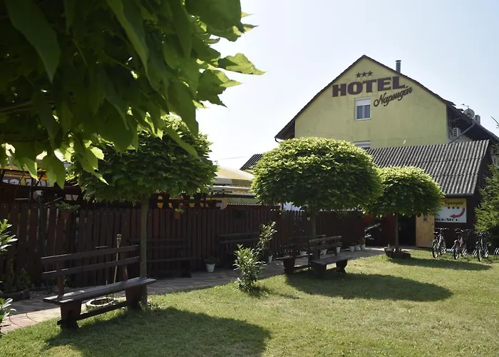 Hotel Napsugar